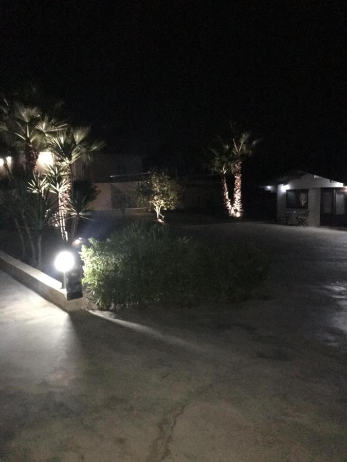 帕基诺Chalet Bianca别墅 外观 照片