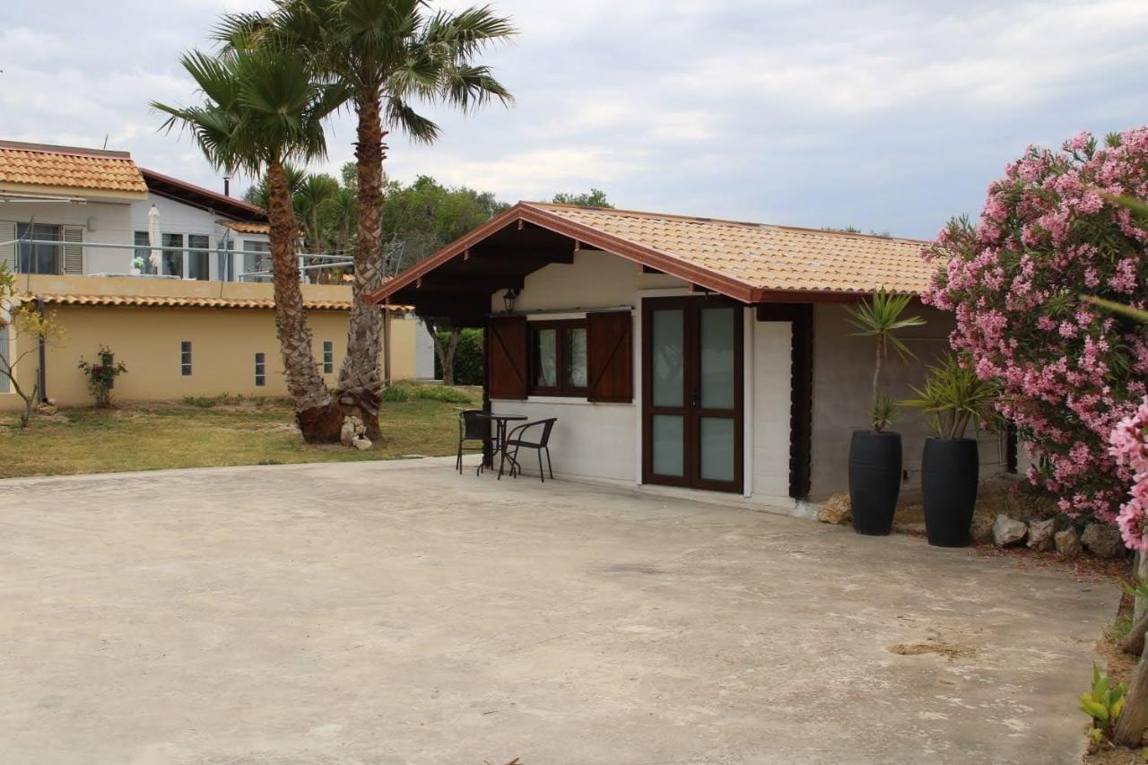 帕基诺Chalet Bianca别墅 外观 照片